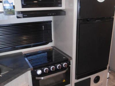2023 Coachmen Apex Ultra-Lite - Photo 8