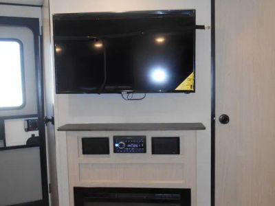 2023 Coachmen Apex Ultra-Lite - Photo 11
