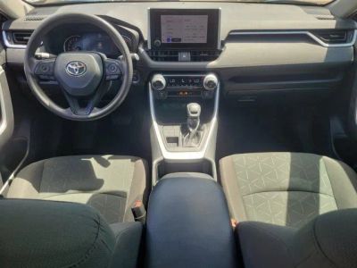 2023 Toyota RAV4 — photo 15 view