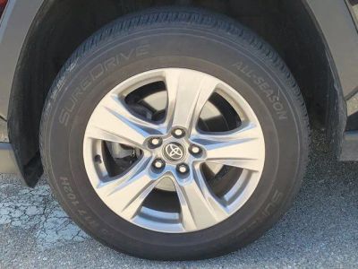 2023 Toyota RAV4 — detail view