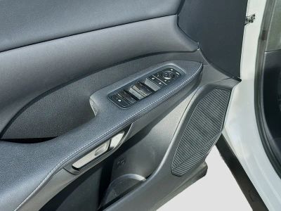 2023 Lexus RX — photo 24 view