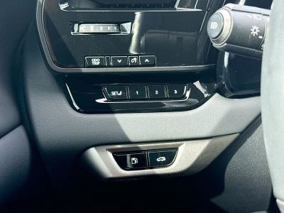 2023 Lexus RX — photo 37 view