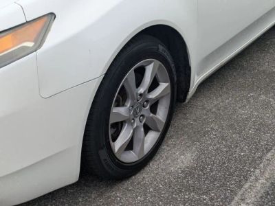 2014 Acura TL — detail view
