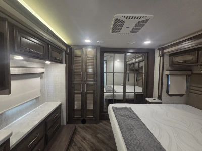2024 Entegra Coach Emblem - Photo 16
