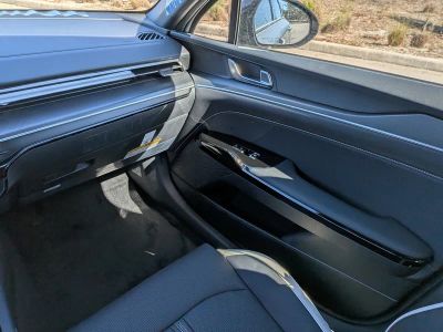 2026 Kia K5 — photo 18 view