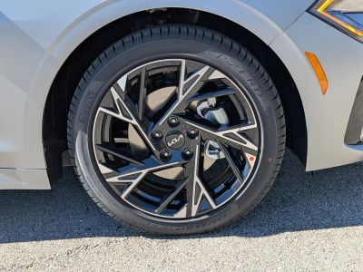 2026 Kia K5 — photo 11 view