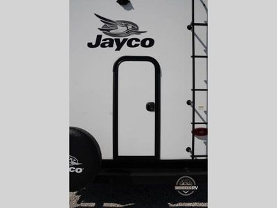 2023 Jayco Jay Feather - Photo 9