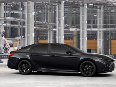 2026 Toyota Camry - Photo 13
