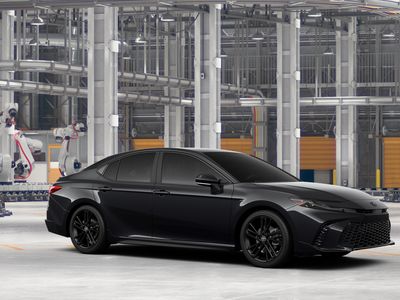 2026 Toyota Camry - Photo 14