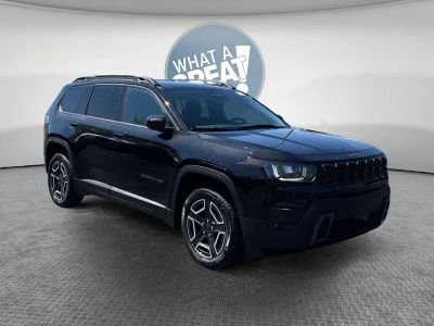 2026 Jeep Cherokee Laredo in Diamond Black Crystal Pearlcoat — front three-quarter view