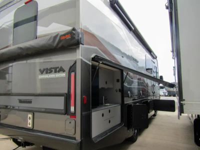 2026 Winnebago VISTA - Photo 23