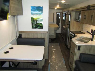 2026 Winnebago VISTA - Photo 6