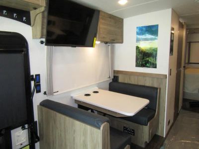 2026 Winnebago VISTA - Photo 10