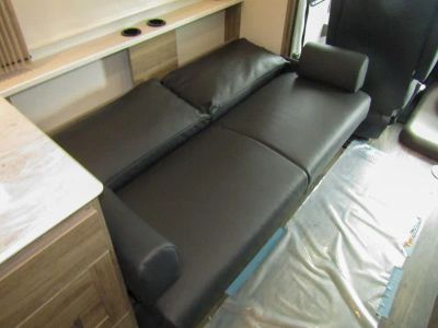 2026 Winnebago VISTA - Photo 9
