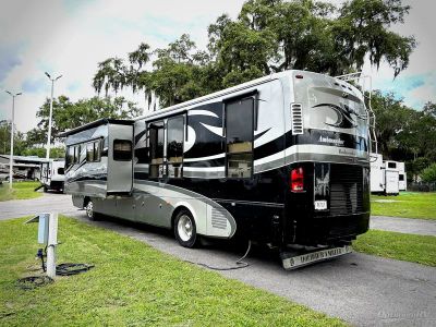 2007 Holiday Rambler Ambassador — rear three-quarter view