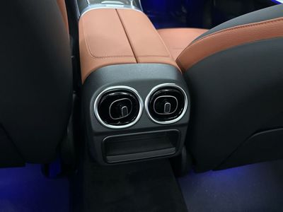 2026 Mercedes-Benz C-Class - Photo 22