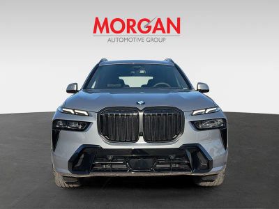 2026 BMW X7 — photo 8 view