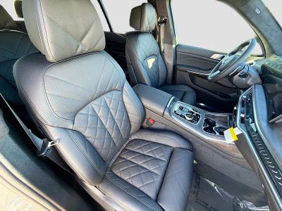 2026 BMW X7 — photo 16 view