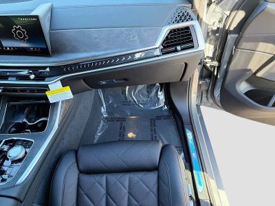 2026 BMW X7 — photo 19 view