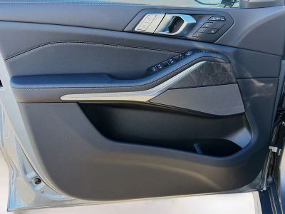 2026 BMW X7 — photo 24 view