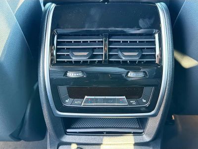 2026 BMW X7 — photo 21 view