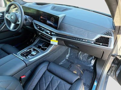 2026 BMW X7 — photo 15 view
