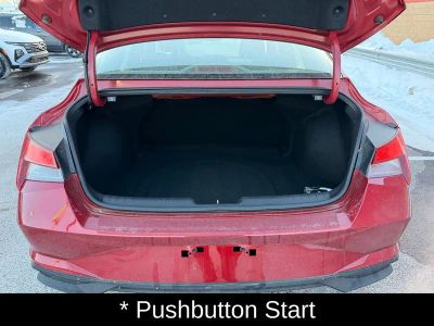 2023 Hyundai Elantra SEL - Photo 22