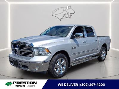 2017 RAM 1500 Big Horn in Bright Silver Metallic Clearcoat — front three-quarter view