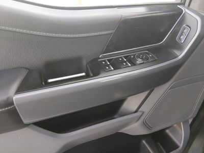 2023 Ford F-150 — photo 19 view