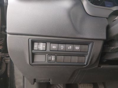 2023 Toyota Tundra 4WD — photo 13 view