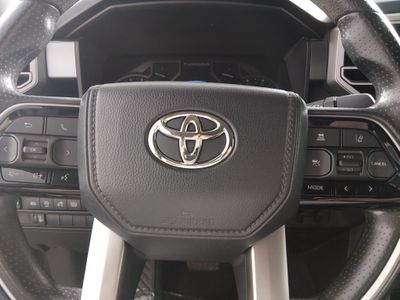 2023 Toyota Tundra 4WD — photo 12 view