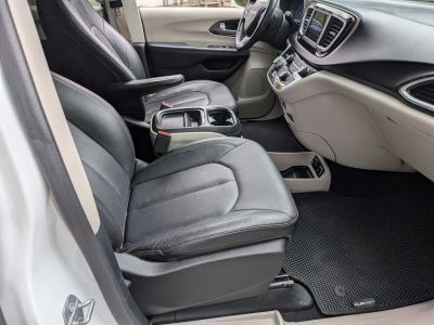 2018 Chrysler Pacifica - Photo 21