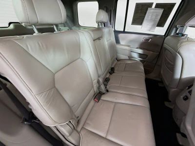 2011 Honda Pilot — photo 32 view