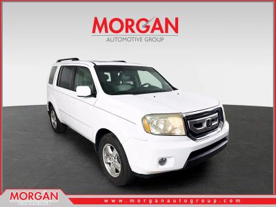 2011 Honda Pilot EX-L in White Diamond Pearl — front three-quarter view
