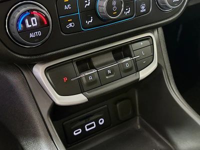 2023 GMC Terrain — photo 16 view