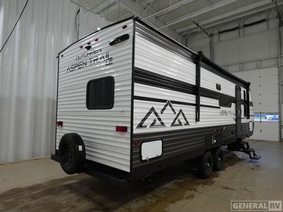 2026 Dutchmen Aspen Trail LE - Photo 4