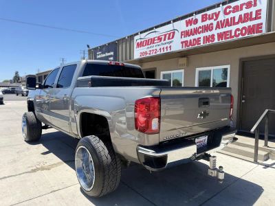 2017 Chevrolet Silverado 1500 — engine compartment view