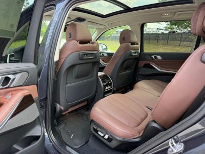 2020 BMW X7 - Photo 25