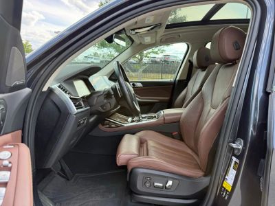 2020 BMW X7 - Photo 23