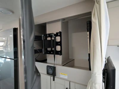 2027 Entegra ODYSSEY — photo 16 view
