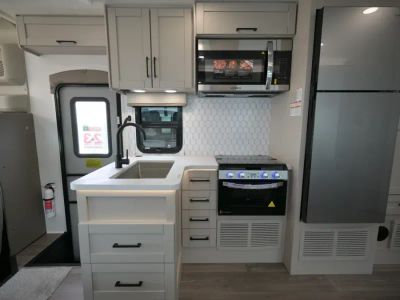 2027 Entegra ODYSSEY — photo 7 view