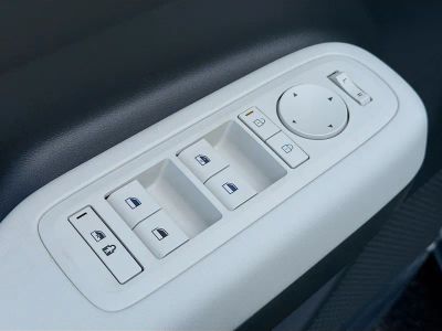 2026 Hyundai SANTA FE HYBRID — photo 24 view