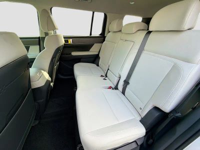 2026 Hyundai SANTA FE HYBRID — photo 22 view