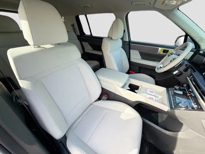 2026 Hyundai SANTA FE HYBRID — photo 16 view