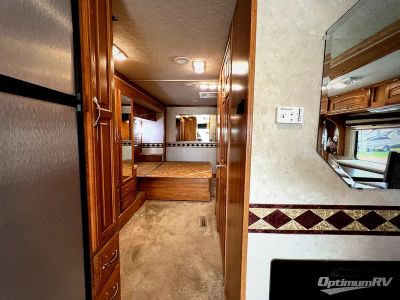 2004 Georgie Boy Pursuit — photo 17 view