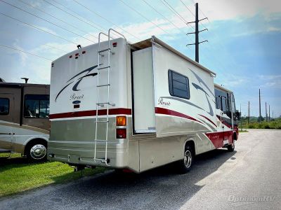 2004 Georgie Boy Pursuit — rear three-quarter view