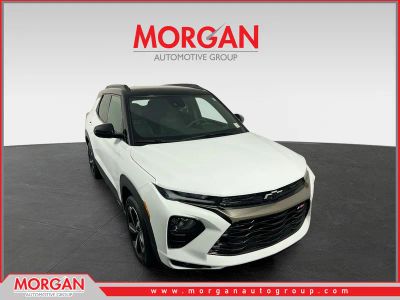 2023 Chevrolet Trailblazer RS in Summit White — front three-quarter view