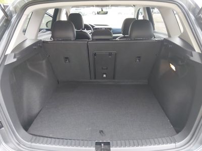 2022 Volkswagen Taos — photo 11 view