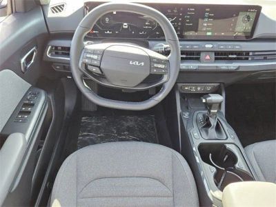 2025 Kia K4 — engine compartment view