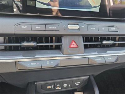 2025 Kia K4 — photo 19 view